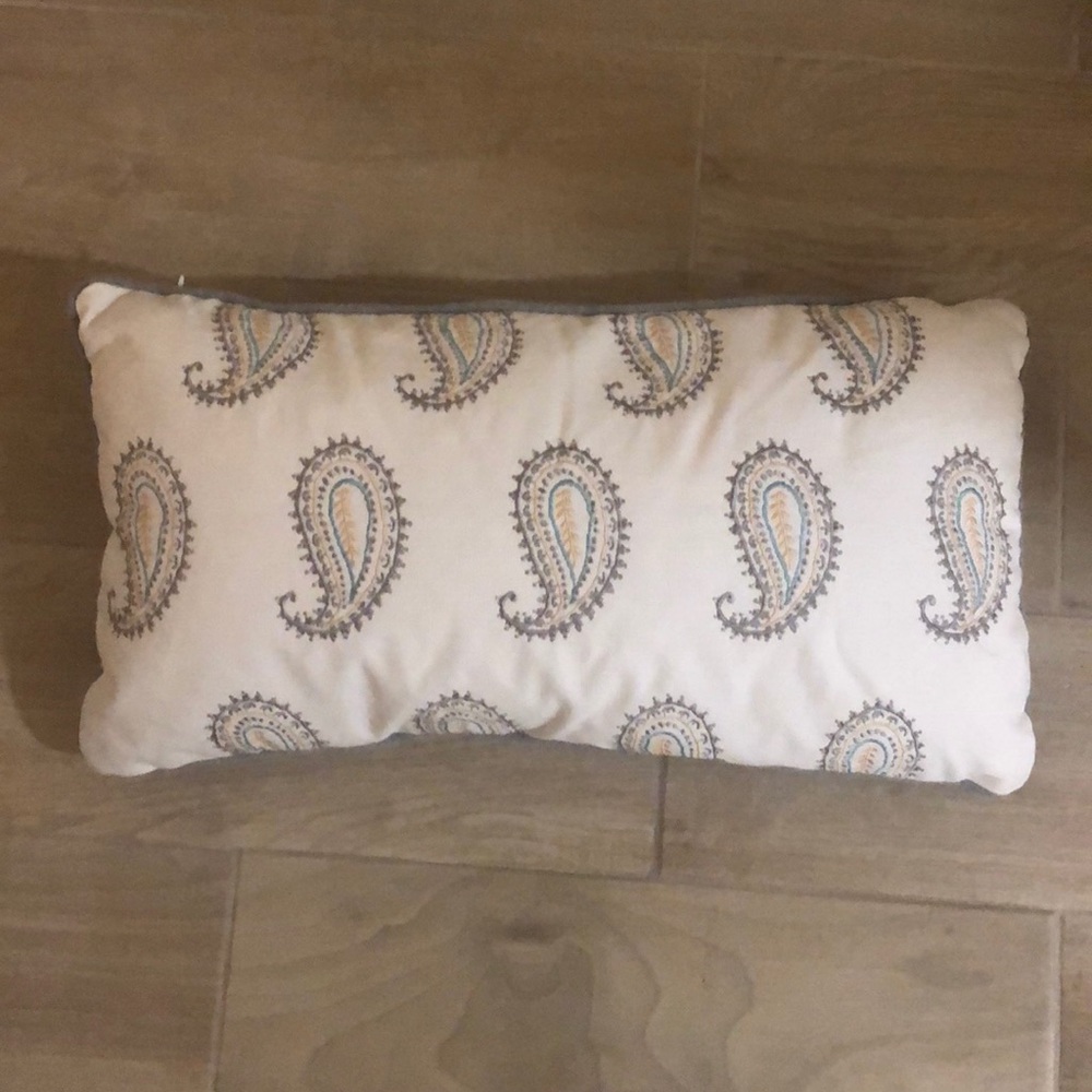 New without tags lumbar pillow